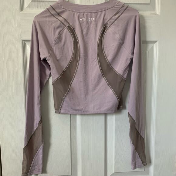 Athleta Ignite Lilac Purple Vented Cropped Long Sleeve Top Small - Picture 7 of 10